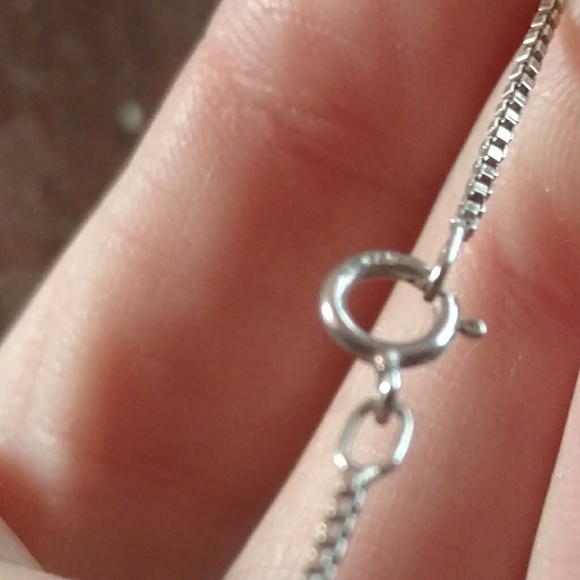 Tree of Life Necklace - Picture 3 of 4